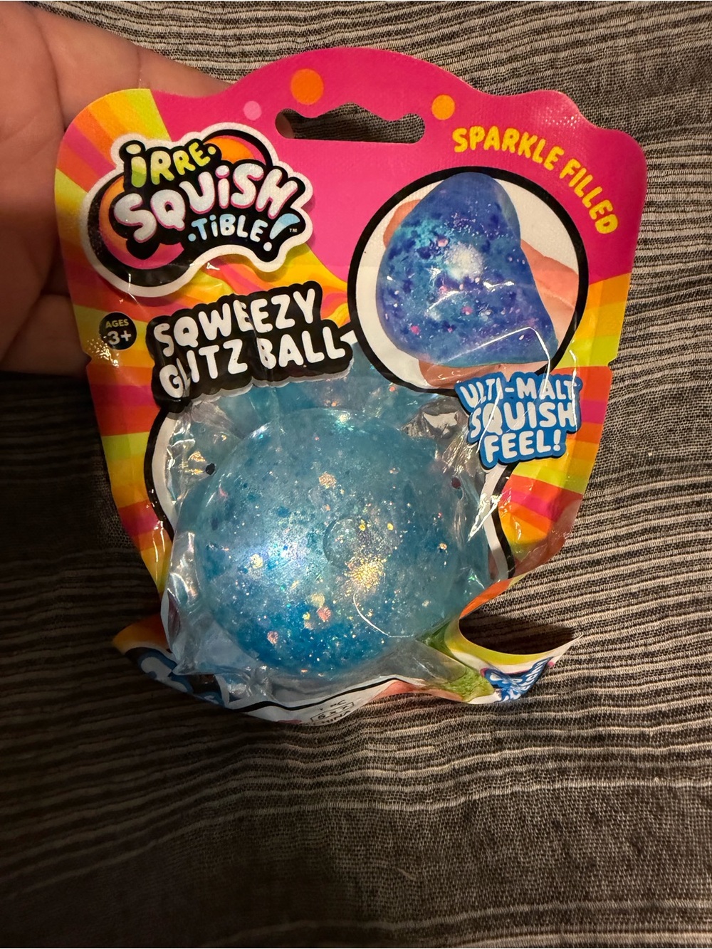 Sqweezy glitz ball